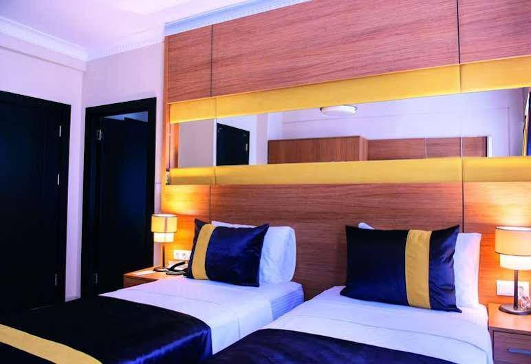 Karamans Sirkeci Suites Hotel Istanboel Buitenkant foto