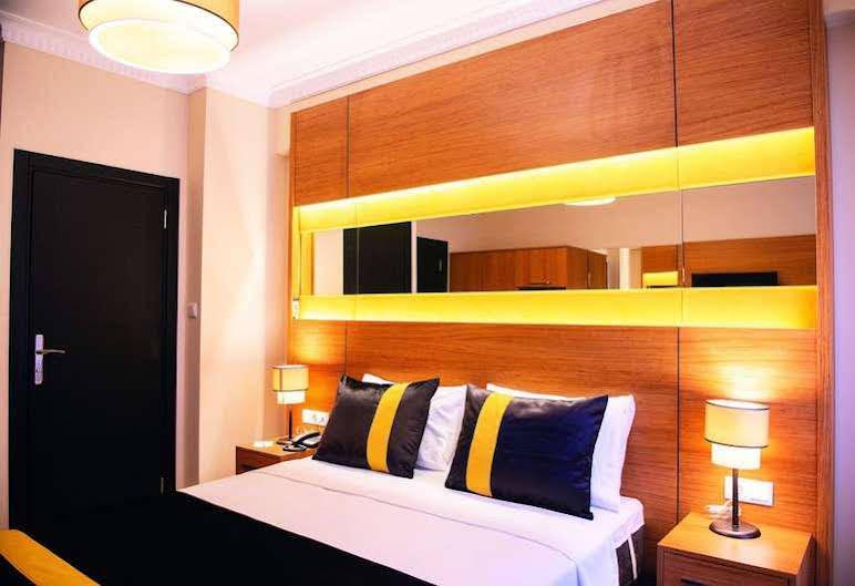Karamans Sirkeci Suites Hotel Istanboel Buitenkant foto