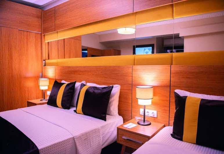 Karamans Sirkeci Suites Hotel Istanboel Buitenkant foto