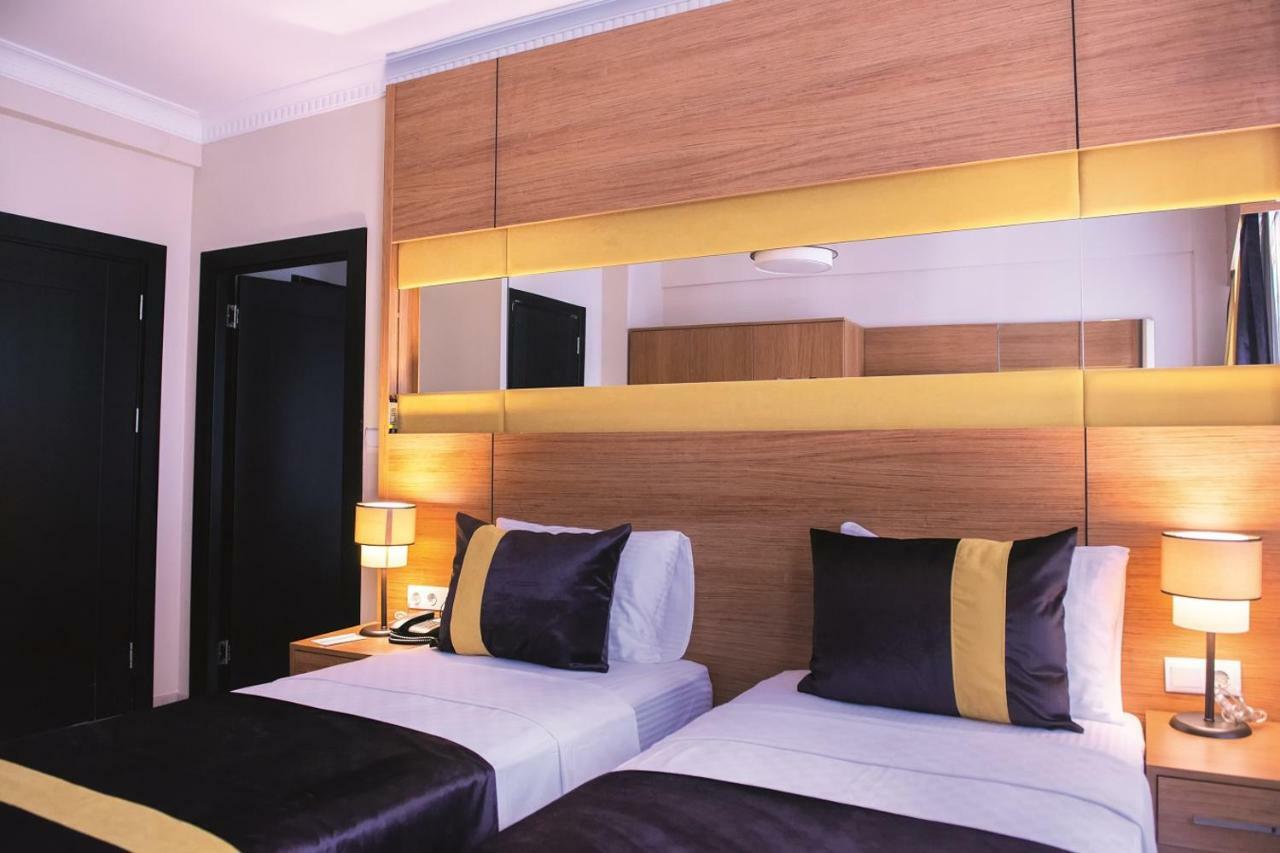 Karamans Sirkeci Suites Hotel Istanboel Buitenkant foto