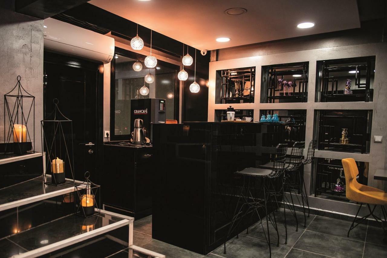 Karamans Sirkeci Suites Hotel Istanboel Buitenkant foto