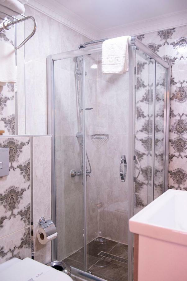 Karamans Sirkeci Suites Hotel Istanboel Buitenkant foto