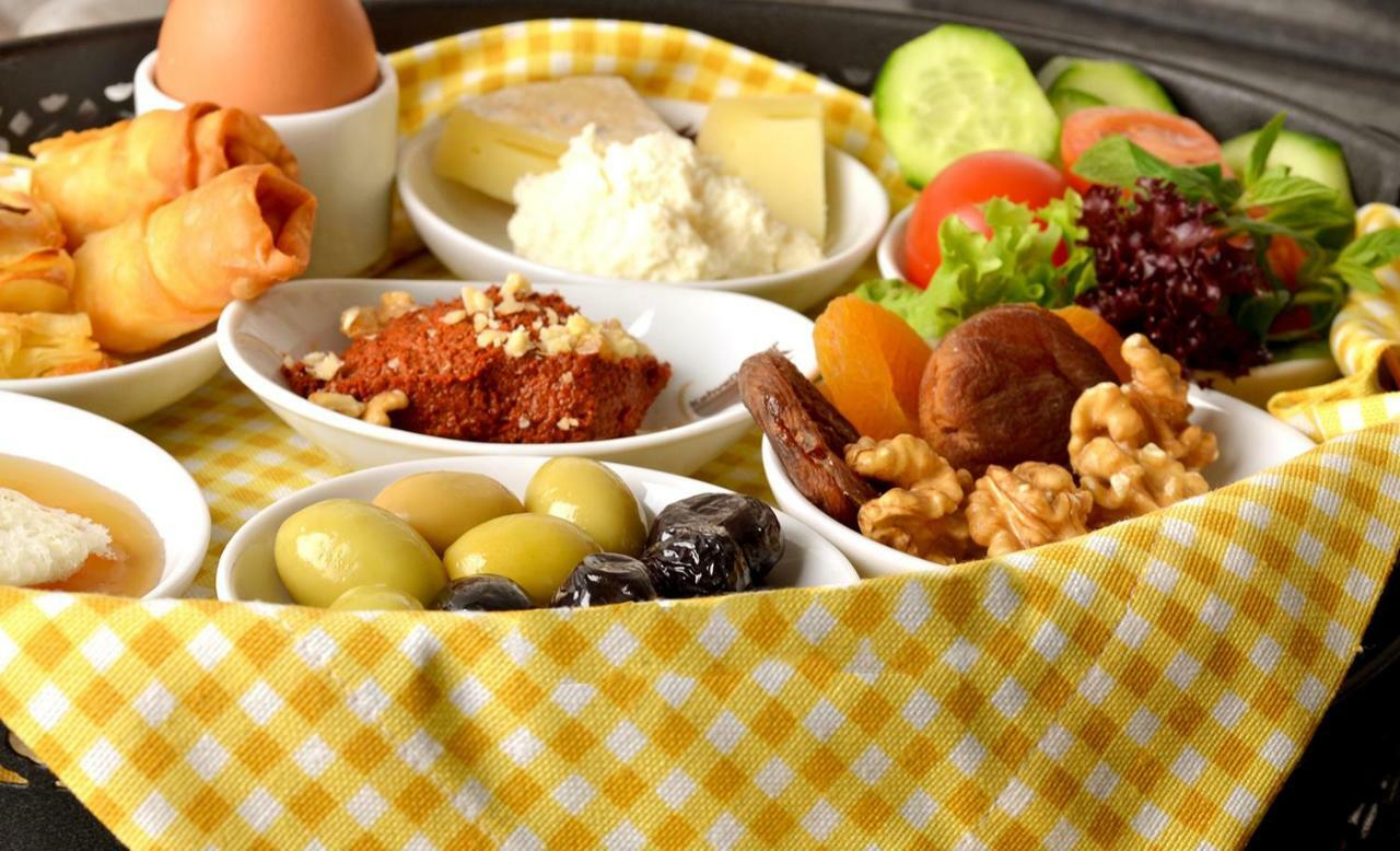 Karamans Sirkeci Suites Hotel Istanboel Buitenkant foto