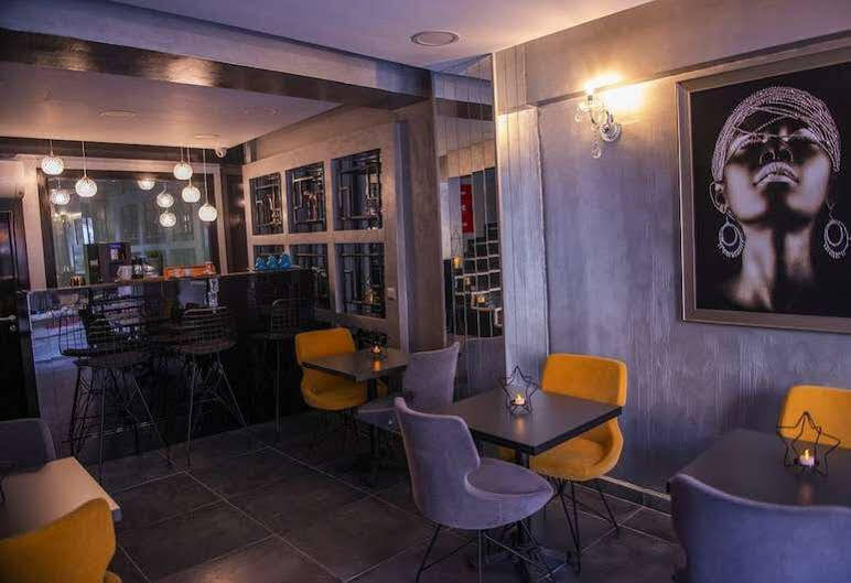 Karamans Sirkeci Suites Hotel Istanboel Buitenkant foto